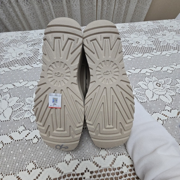 UGG Cityfunc Platform Suede Loafer Shoes Women’s 8.5 Mustard Tan Beige 1163010 - Picture 5 of 10